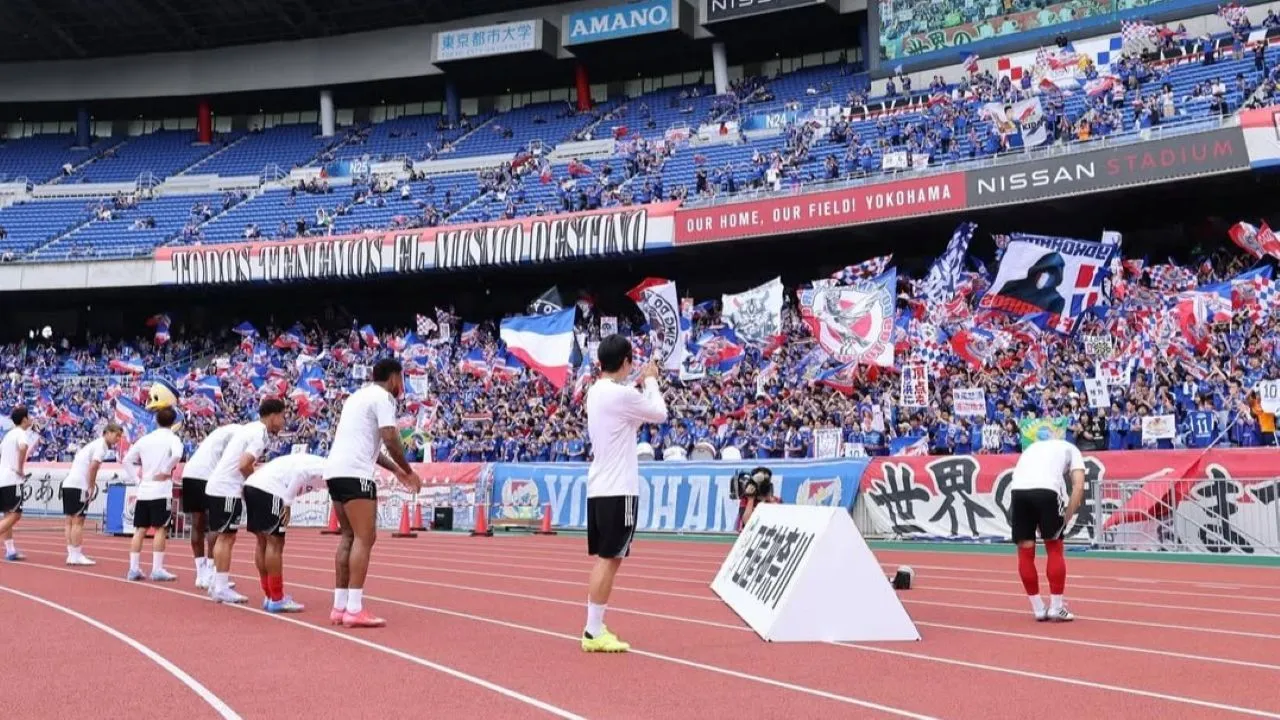 Yokohama F Marinos/ IG Yokohama.