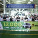 Pabrik DFSK Cikande rayakan produksi ke-12.000 unit Super Cab. (Sokonindo Automobile)