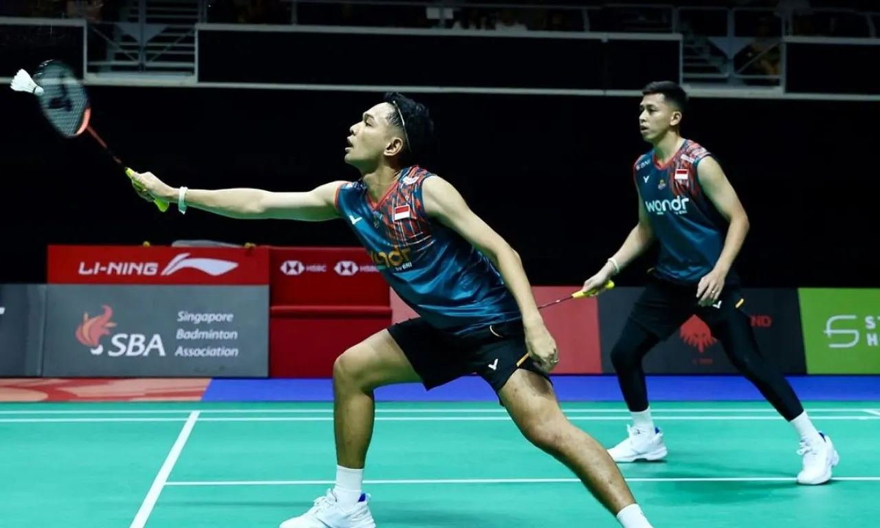 Penampilan Fajar Alfian/Muhammad Rian Ardianto di babak 32 besar Singapore Open 2025. (Foto: Instagram/PBSI)