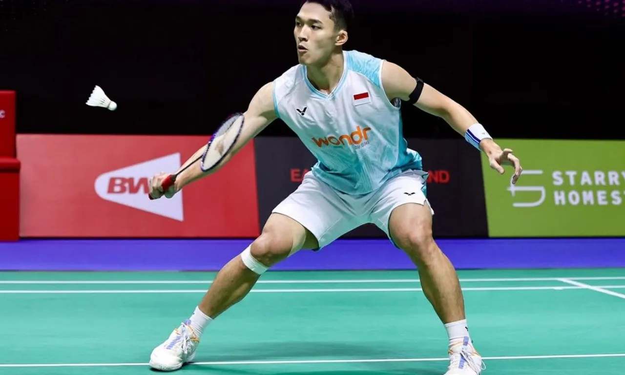 Penampilan Jonatan Christie di babak 16 besar Singapore Open 2025. (Foto: Instagram/pbsi)