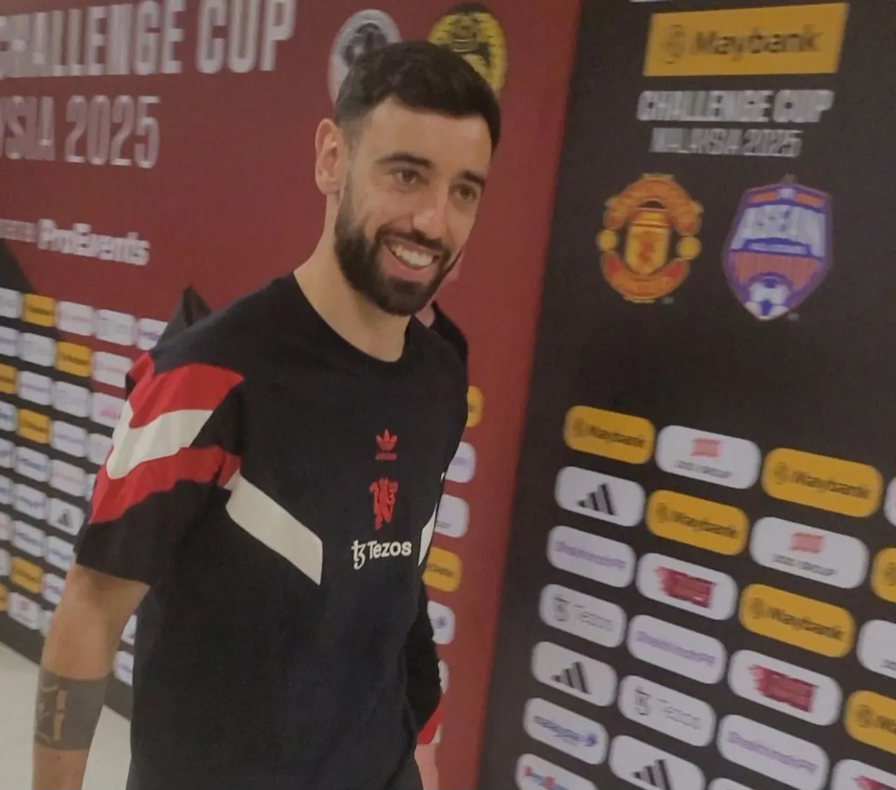 Bruno Fernandes Ramah pada Fans dan Wartawan/Foto: SportCorner.id/Reza