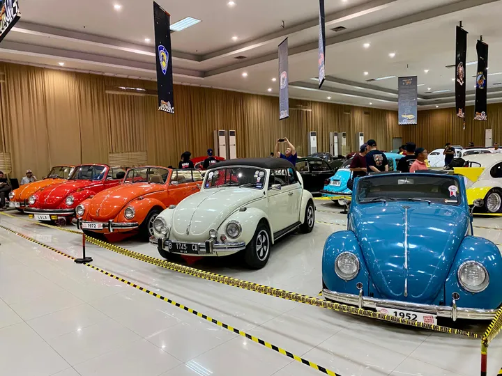 Deretan VW Beetle di Bandung Lautan VW dan Beetle Battle 2025. (VW Indonesia)