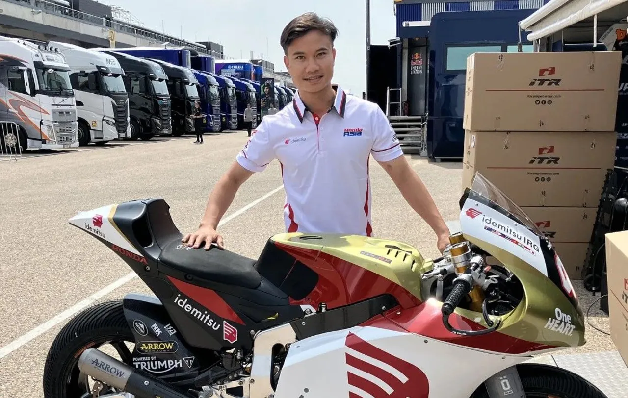 Nakarin Atiratphuvapat, pembalap Thailand yang gantikan posisi Mario Aji di Moto2 2025 seri Aragon/foto: Ofisial Idemitsu Honda Team Asia