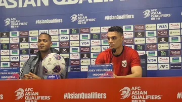 patrick kluivert.jpg
