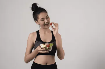 Makan sebelum dan setelah olahraga (freepik.com)
