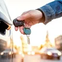 Penggunaan alarm mengurangi risiko pencurian. (Roojai)