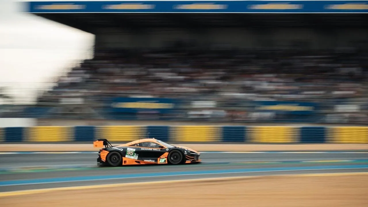 United Autosports 95 di 24 Hour of Le Mans/Istimewa.
