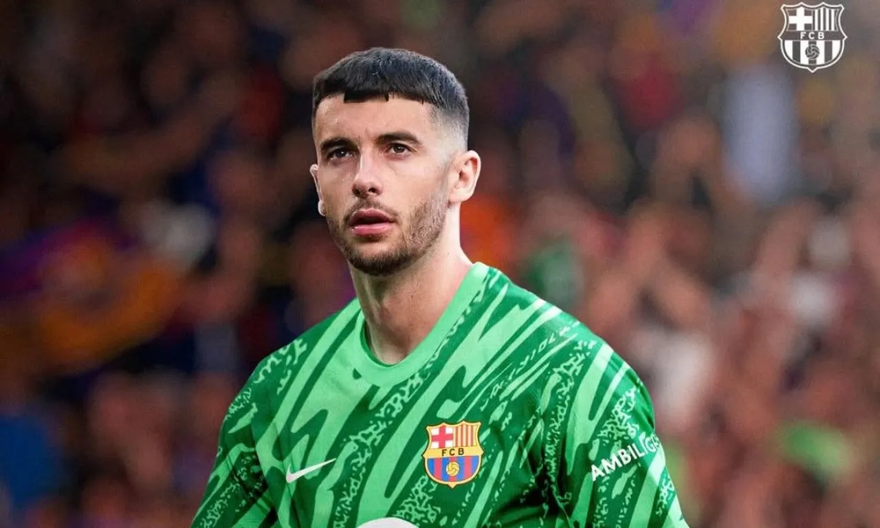 Penjaga gawang anyar Barcelona, Joan Garcia. (Foto: Instagram/fcbarcelona)