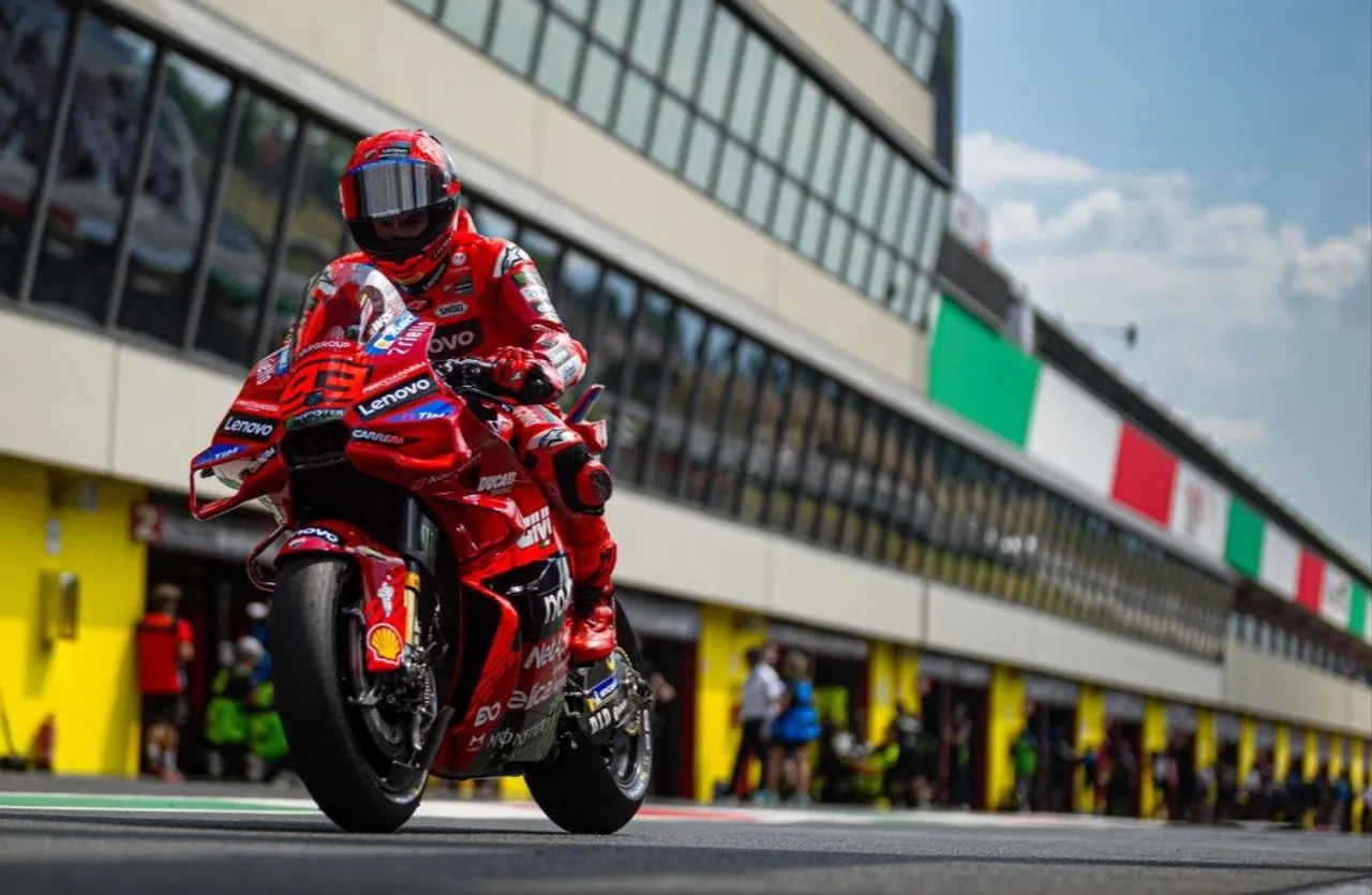 Marc Marquez raih pole position ke-100 sepanjang kariernya/foto: Ofisial X @DucatiCorse