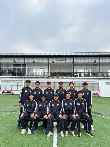 Skuad Serpong City FC yang akan berlaga pada ajang Albirex SEA Cup 2025 di Singapura. (Foto: Serpong City FC)