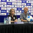 Pelatih Timnas Indoensia Satoru Mochizuki dan Shafira Ika/SportCorner Muhammad Nurhendra Saputra.