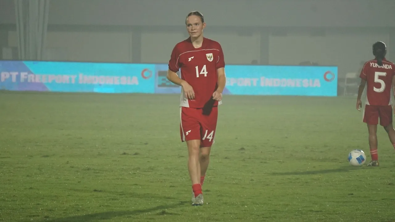 Isa Guusje Warps/Sportcorner Tino Ferdiano.