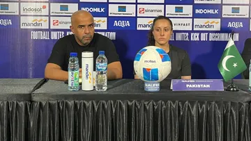 Pelatih Timnas Putri Pakistan, Adeel Mirza Rizki dan Maria Khan/SportCorner Muhammad Nurhendra Saputra.