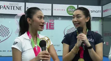 Azizah Shalsa dan Shania Salsabila juara turnamen padel Bestie Cup/foto: Youtube Bundlifetainment