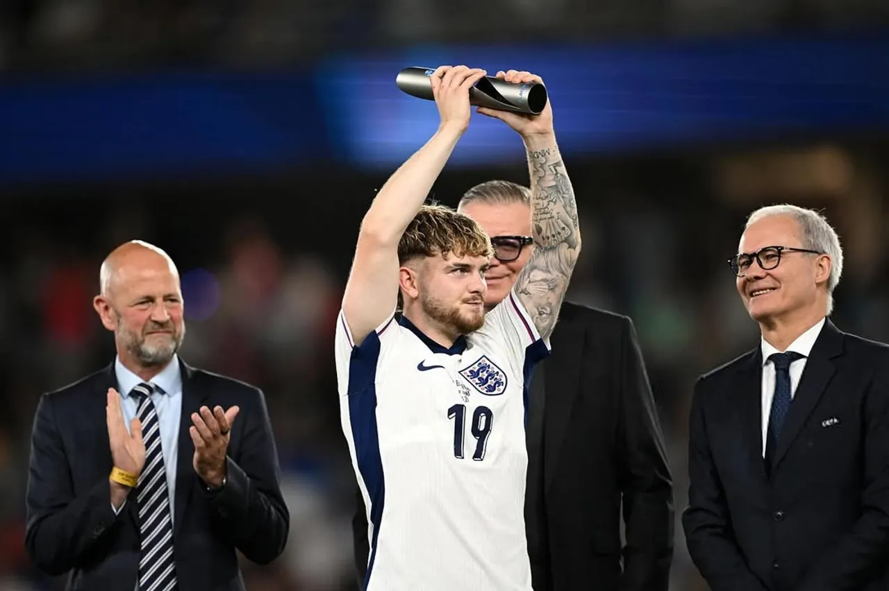 Harvey Elliott (instagram.com/harvelliott)