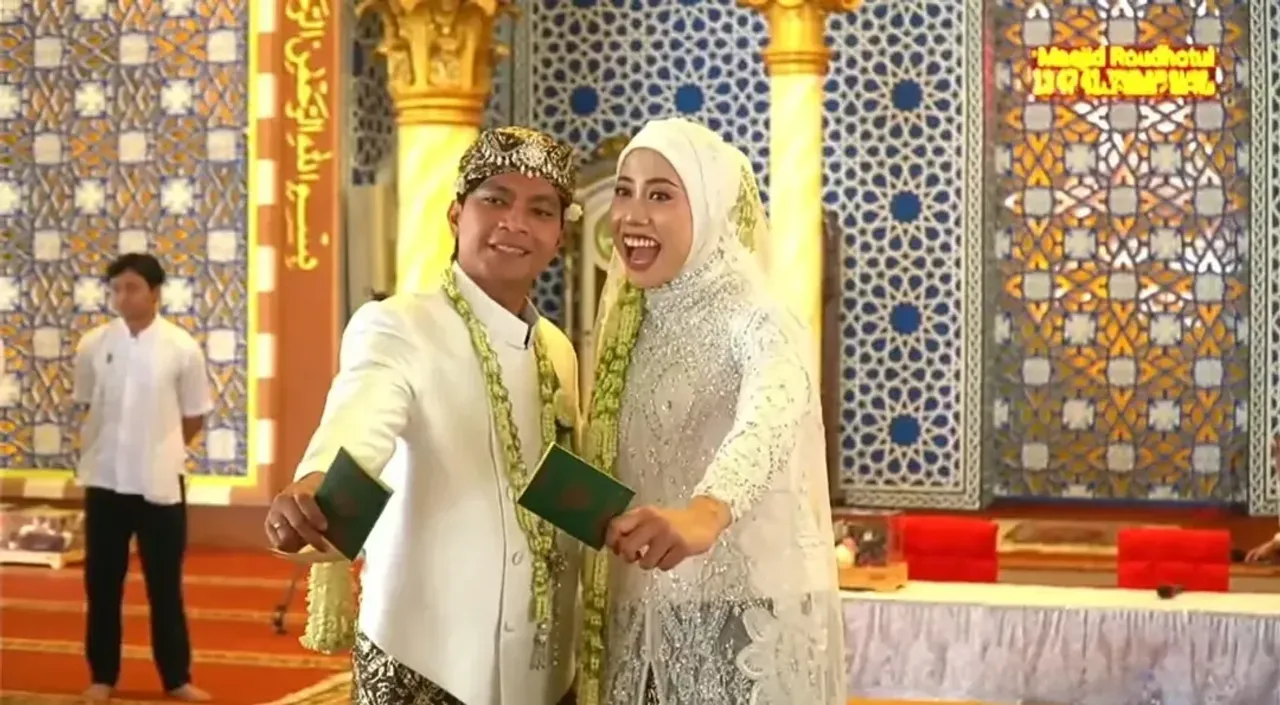 Pernikahan Megawati Hangestri - Dio Novandra (Source: Youtube Megawati Smash Up)