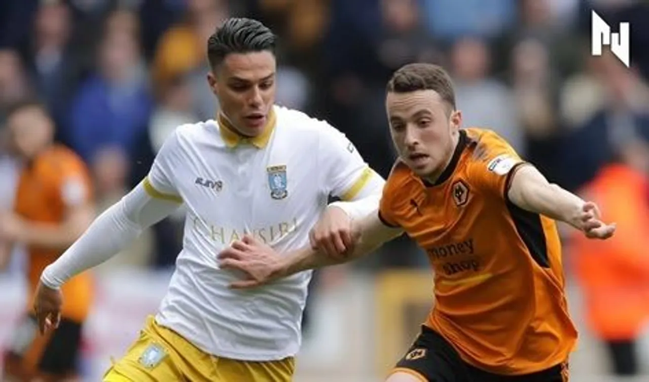 Diogo Jota vs Joey Pelupessy/Foto: Nusantara.Balllers
