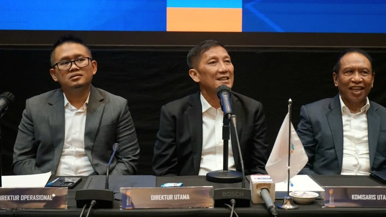 Direktur Utama PT LIB, Ferry Paulus/Sportcorner Tino Ferdiano.