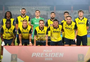Ole Romeny masuk ke dalam starting XI Oxford United di Piala Presiden 2025/foto: Ofisial IG Piala Presiden