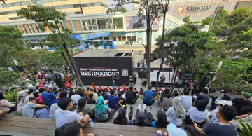 Mystery Box hadir di Anjungan Sarinah Thamrin dengan beragam kegiatan seru berhadiah. (MMKSI)