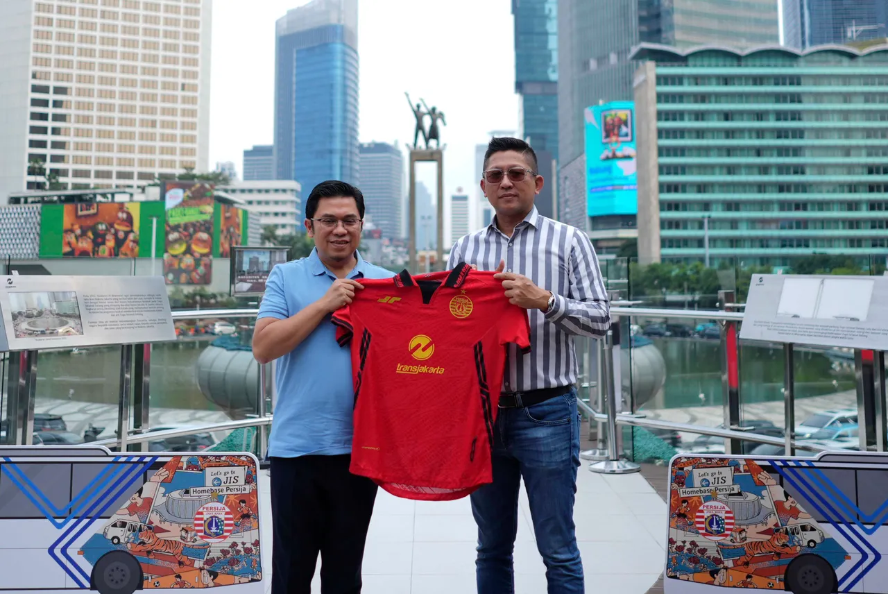 Persija Jakarta Kerja Sama dengan TransJakarta/Foto: Persija.id