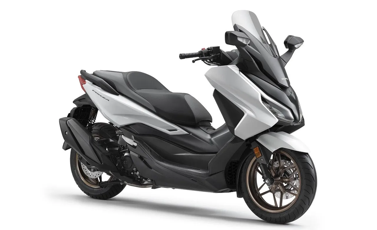 Honda Forza Facelift 2025. (AHM)