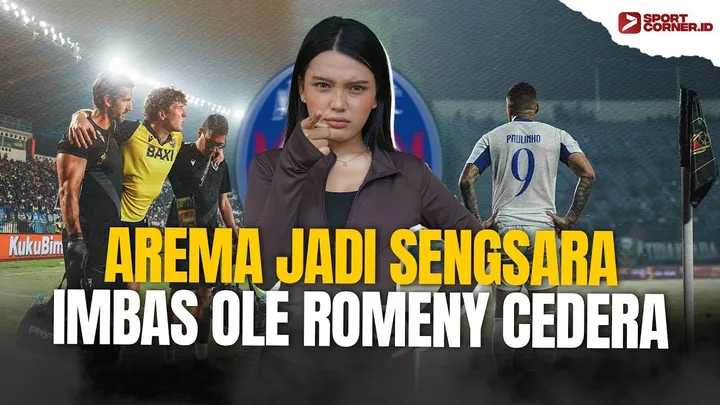 Pemain Arema FC meminta maaf setelah membuat Ole Romeny Cedera/foto: SportCorner.id