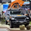 Kolaborasi Jeep Wrangler dan Eiger hadirkan nuansa petualangan absolut. (Chadie)