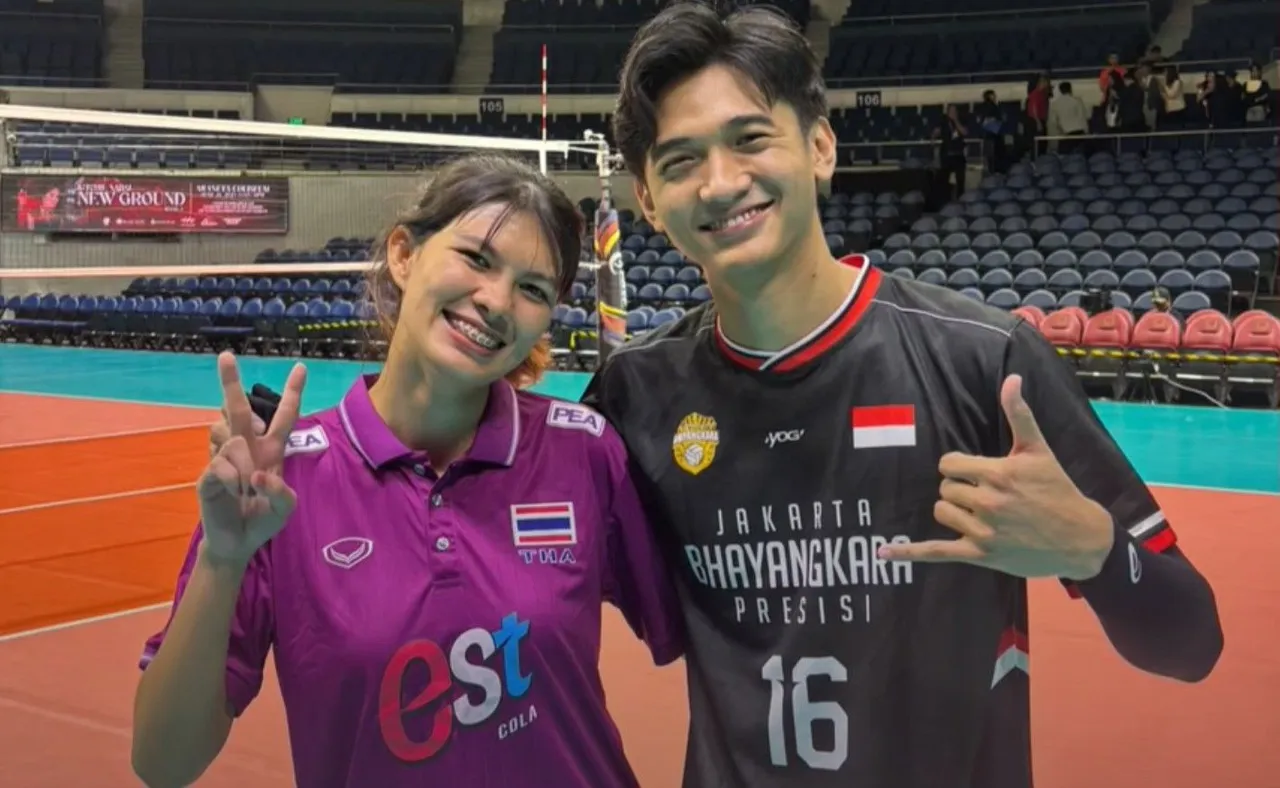 Alfin Daniel dan Catherine di sela-sela pertandingan Indonesia vs Thailand di SEA V.League 2025/foto: IG Catherine