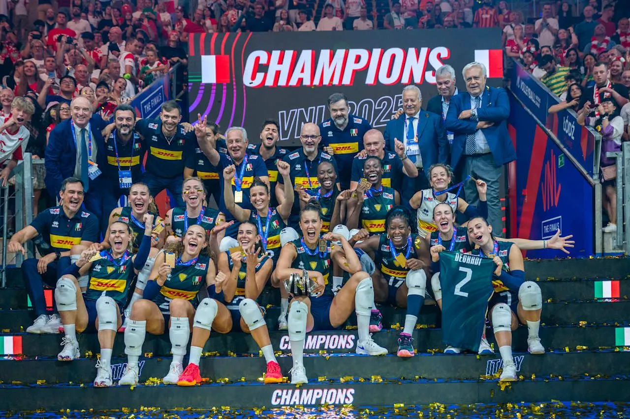 Timnas Voli Putri Italia juara VNL 2025 putri/foto: Volleyball World