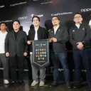 Ketua Umum PSSI Erick Thohir, VP OPPO Indonesia Patrick Owen dan Sadikin Aksa, Direktur Bisnis dan Komersial iLeague resmikan kerja sama OPPO x BRI Super League .