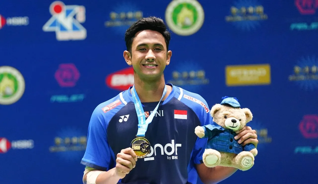 Alwi Farhan Juara Macau Open 2025 / X @badmintonphoto_official