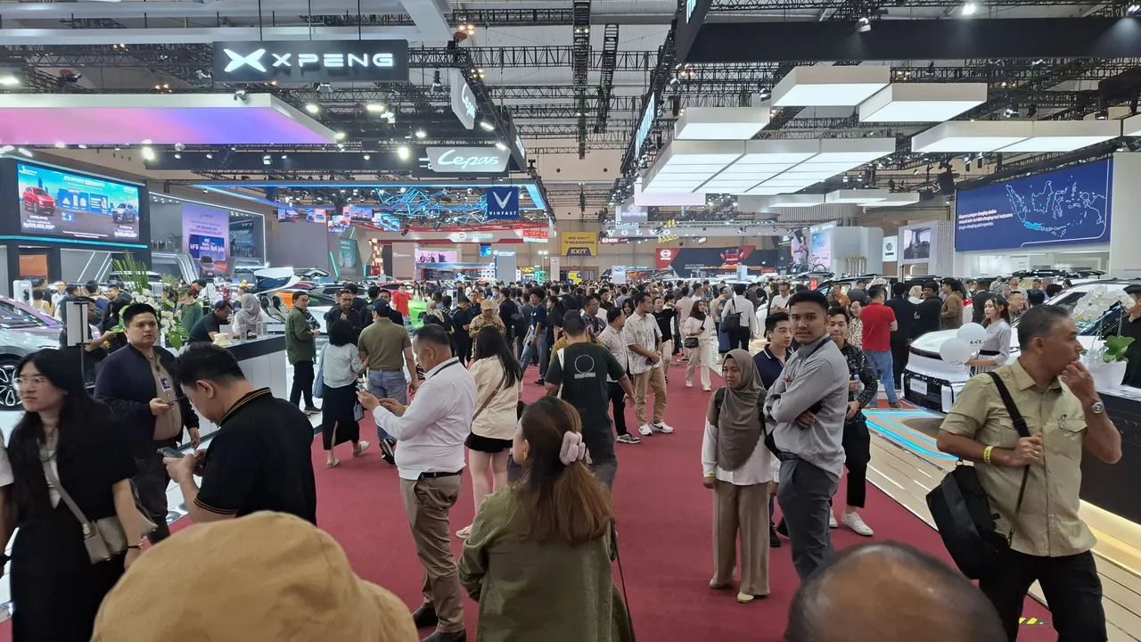 GIIAS 2025 kembali mencatatkan rekor baru. (Chadie)