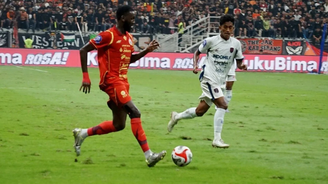Persija Jakarta vs Persita Tangerang Super League 2025/Sportcorner/Hadi Febriansyah.