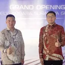 CEO Geely Auto Indonesia Wu Chuxing (kiri) dan President Director PT Ambara Karya Bersama Jonathan Ang. (GAI)