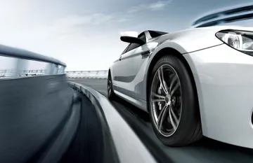 Perawatan ban yang tidak tepat justru dapat memperpendek usia pakai ban. (Hankook Indonesia)