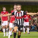 Pertandingan antara Grimsby Town vs Manchester United