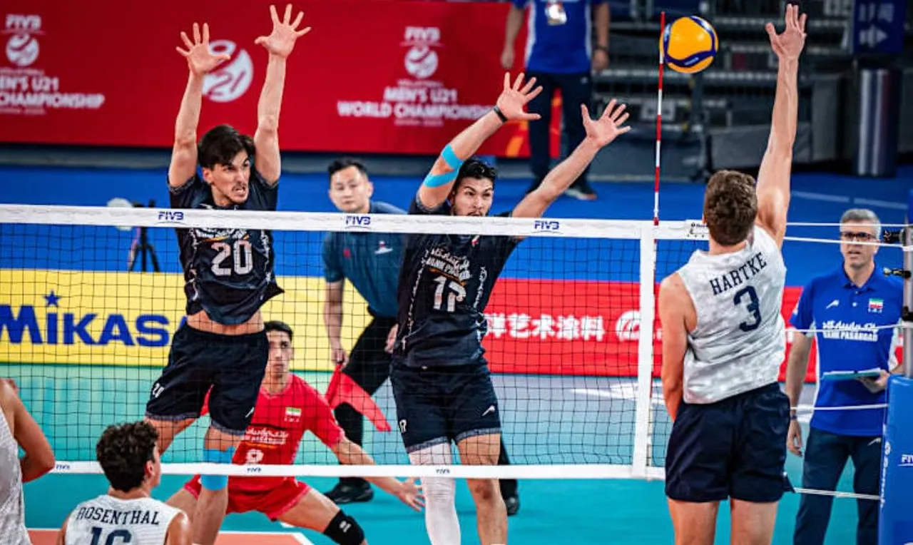 Iran menang 3-0 atas Amerika Serikat di semifinal FIVB Volleyball Men's U-21 Championship 2025/foto: Volleyball World