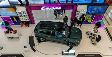 Lepas L8 hadir di Central Park Mall, Jakarta Barat. (CSI)