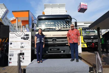 Peluncuran Mercedes-Benz Axor 1626 C di Ajang IEE 2025. (DCVI)