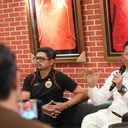 Bambang Pamungkas dan Mohamad Prapanca