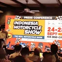 Ketua Umum AISI Johannes Loman di acara konferensi pers IMOS 2025. (Chadie)
