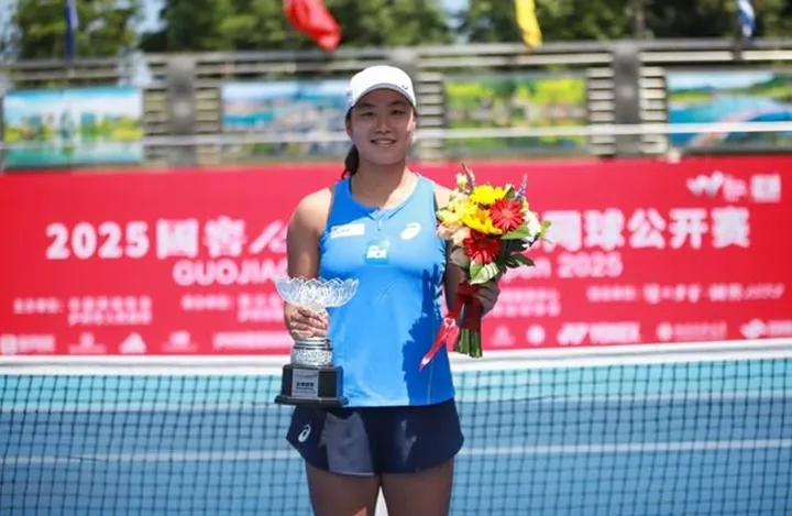 Janice Tjen saat tampil di W35 Luzhou, China/foto: IG Janice Tjen