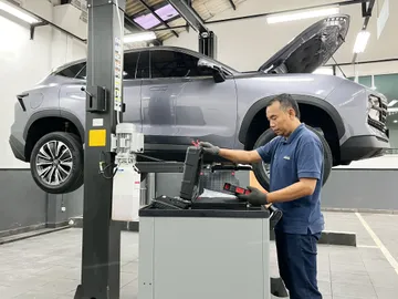 Jetour resmikan dealer di Pasteur. (JSI)