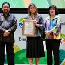 PT Toyota Astra Motor sabet penghargaan BISRA kategori Platinum. (TAM)