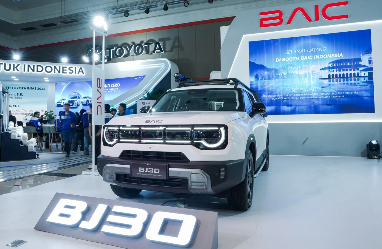 BAIC BJ30 HEV di GIIAS Bandung 2025. (BAIC Indonesia)