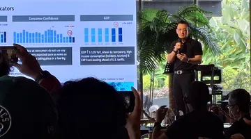 President Director Bridgestone Indonesia Mukiat Sutikno di acara Media Gathering, Senayan Park. (Chadie)