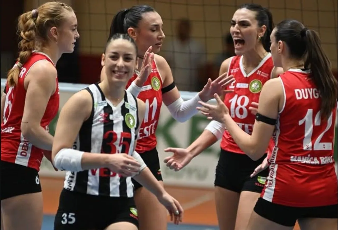 Manisa BBSK menang 3-2 atas Yesilyurt Spor Kulubu di Kadinlar 1 Ligi 2025/2026/foto: Ofisial Manisa BBSK