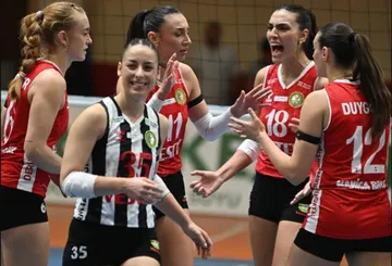 Manisa BBSK menang 3-2 atas Yesilyurt Spor Kulubu di Kadinlar 1 Ligi 2025/2026/foto: Ofisial Manisa BBSK