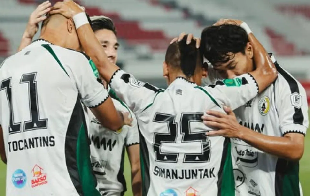 Selebrasi pemain PSS Sleman saat menang 5-0 atas PSIS Semarang/foto: Ofisial PSS
